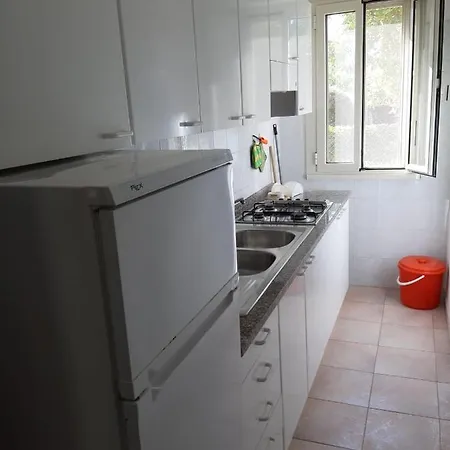 Feriehus Apt 3 Tenuta Le Palme *